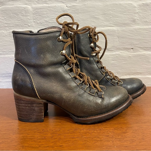 Freebird by Steven Devin Booties Size 7 - Picture 9 of 9